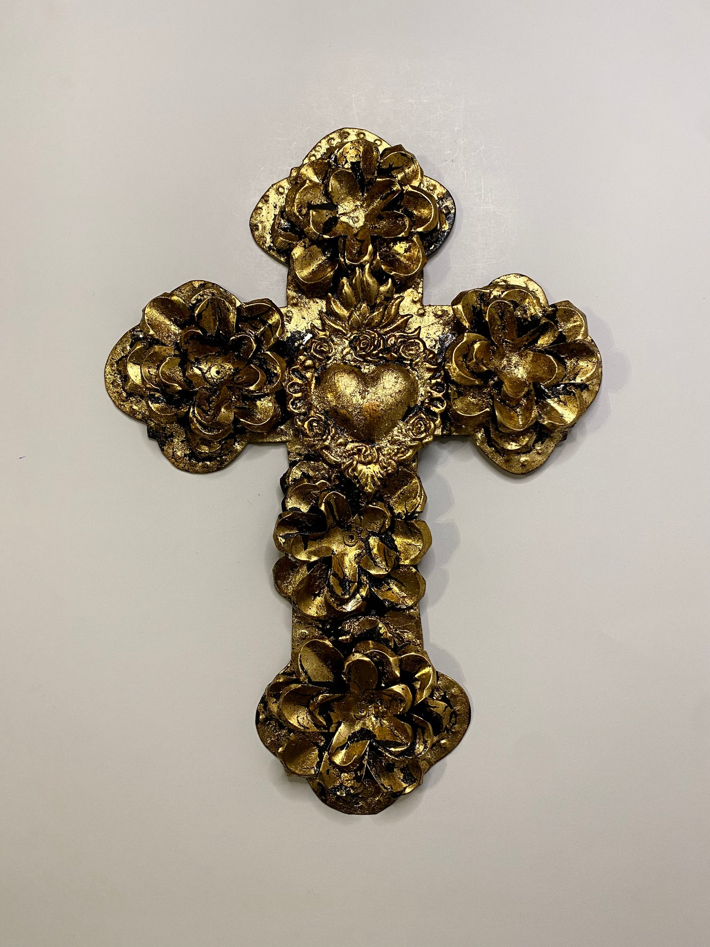 Gold Metal Amor Cross